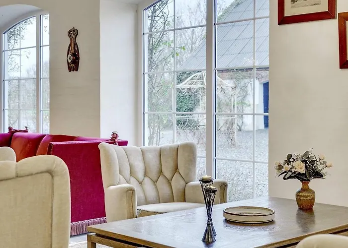 5 Star In Spottrup-by Traum