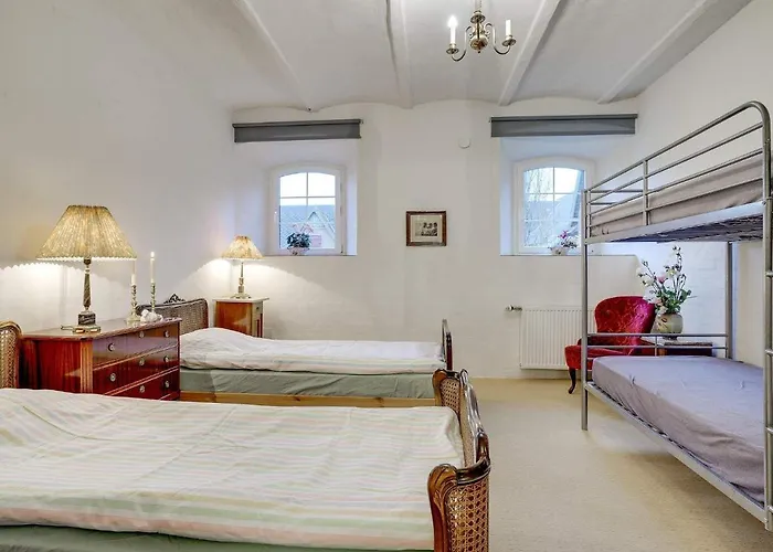 5 Star In Spottrup-by Traum